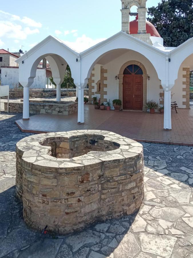 Zeus Traditional House Mitropolis  Kültér fotó